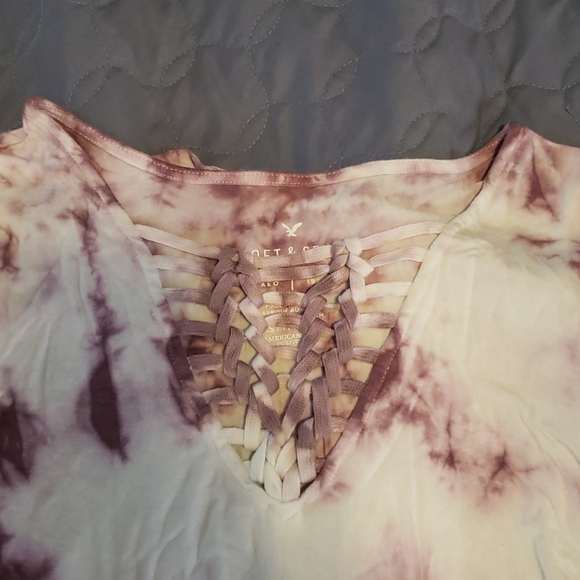 Two long sleeved shirts. Size XS/SM - Picture 3 of 7